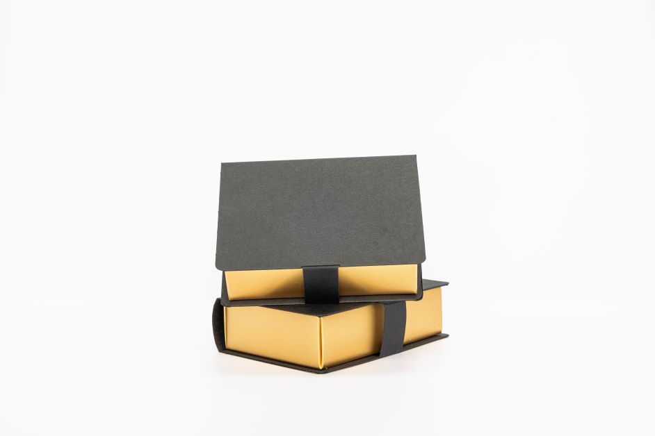 Glamour Selection Box - Image 2